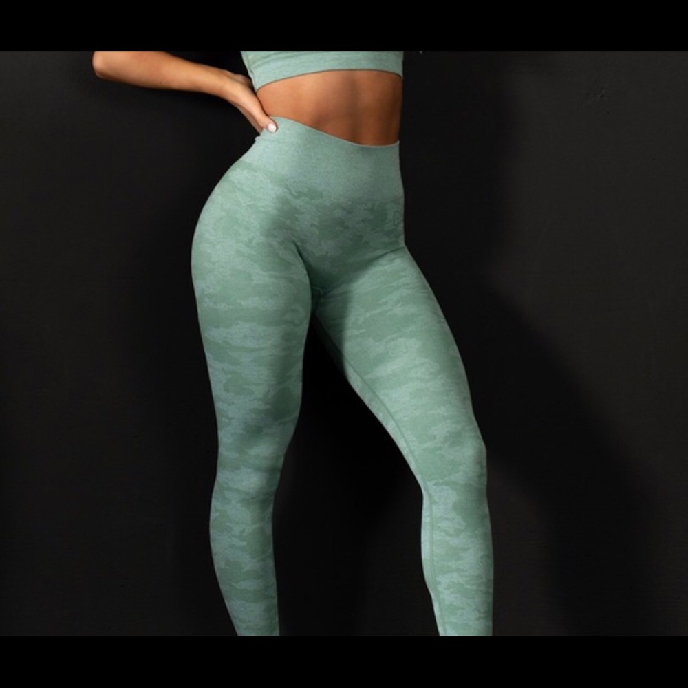 Gymshark Camo Seamless Leggings